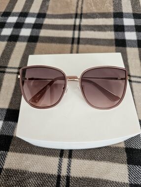 Express Pink Cat-Eye Sunglasses with Gold Bridge